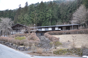 丹波山村　郷土資料館　外観